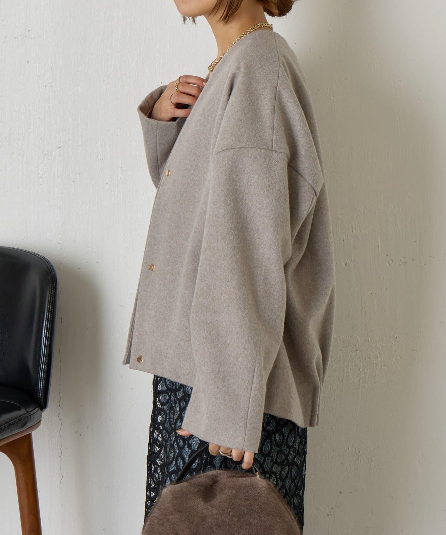 下襬褶飾短款夾克