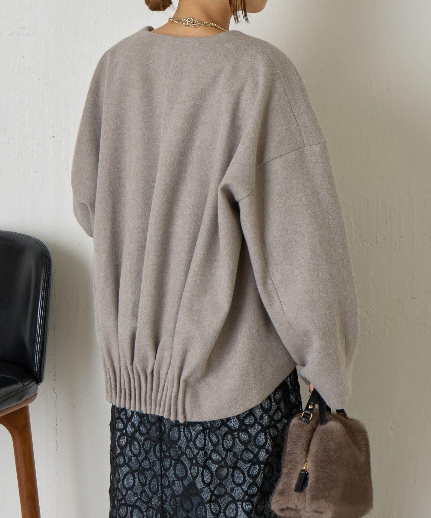 下襬褶飾短款夾克