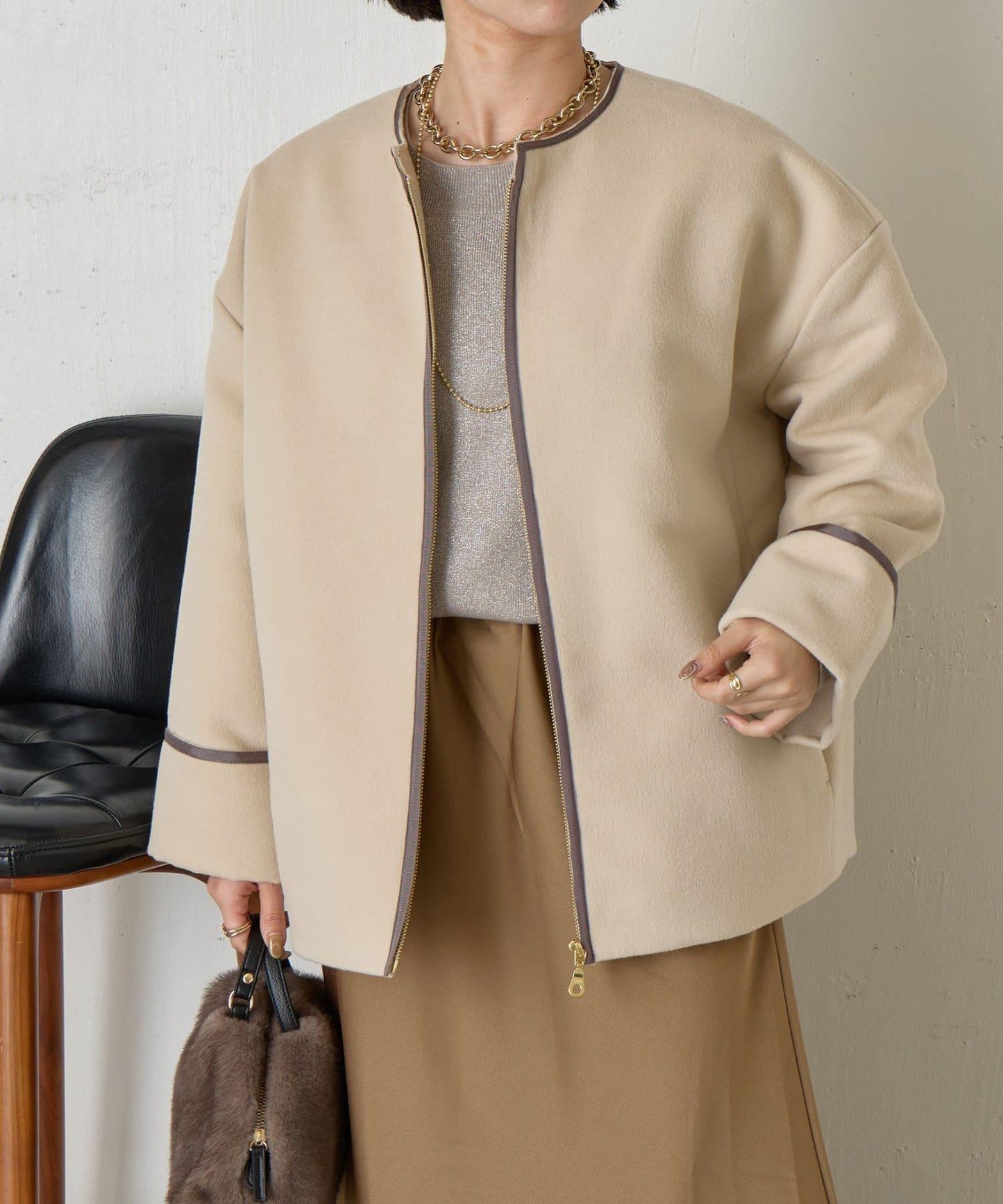 拼接線條繭型大衣