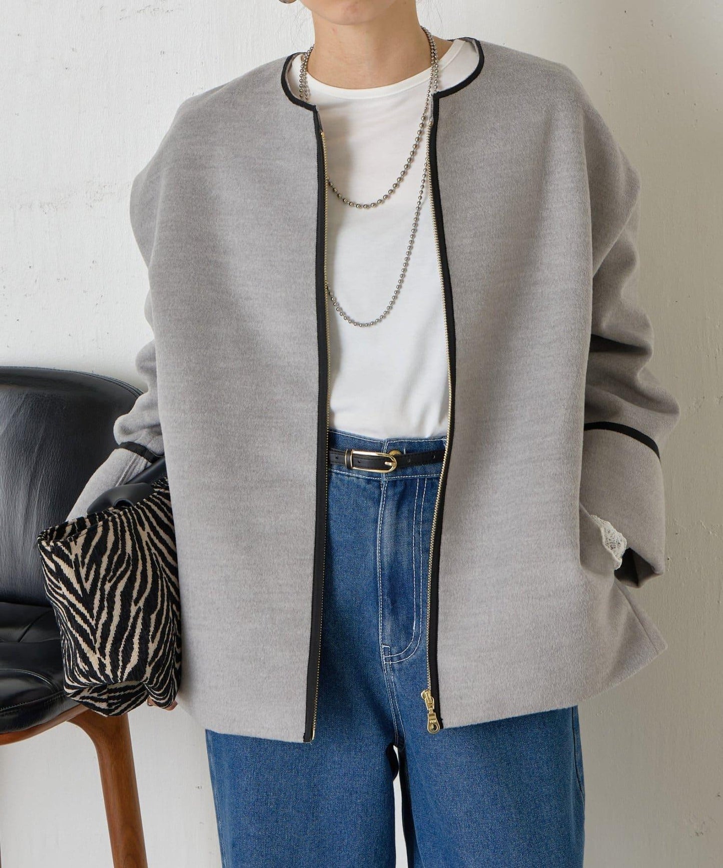 拼接線條繭型大衣