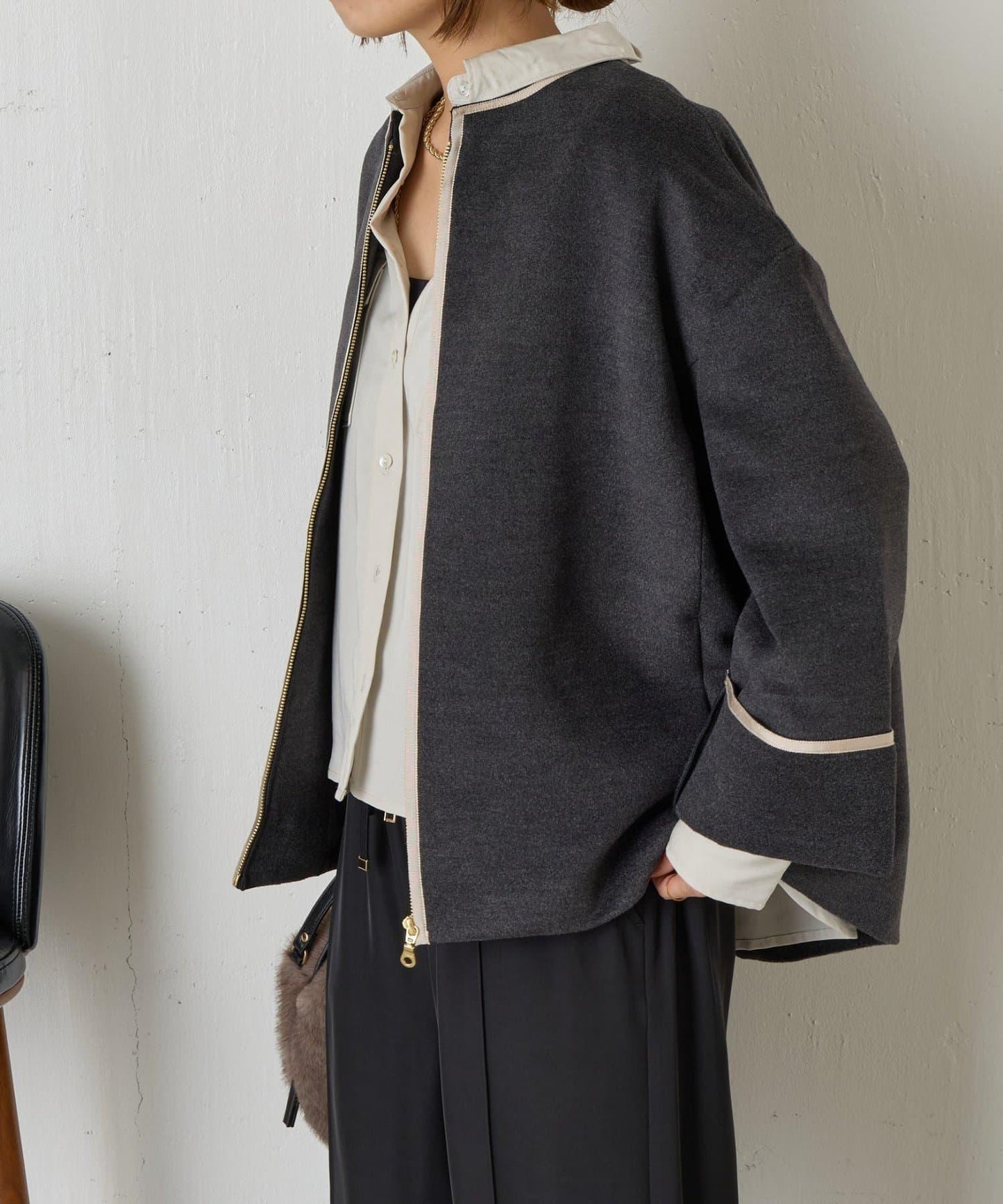 拼接線條繭型大衣