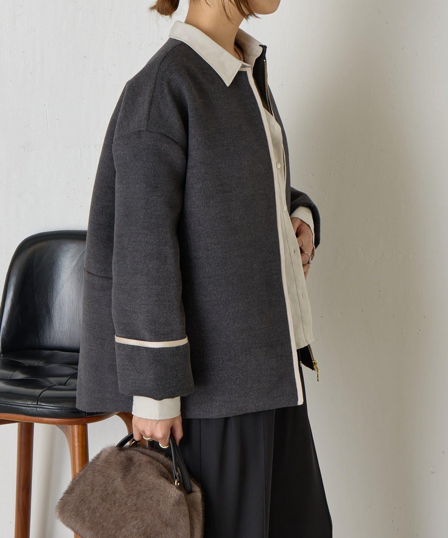 拼接線條繭型大衣