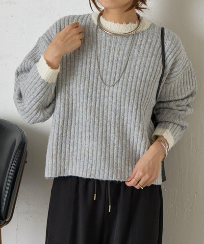 領口袖口拼色條紋亮絲針織衫