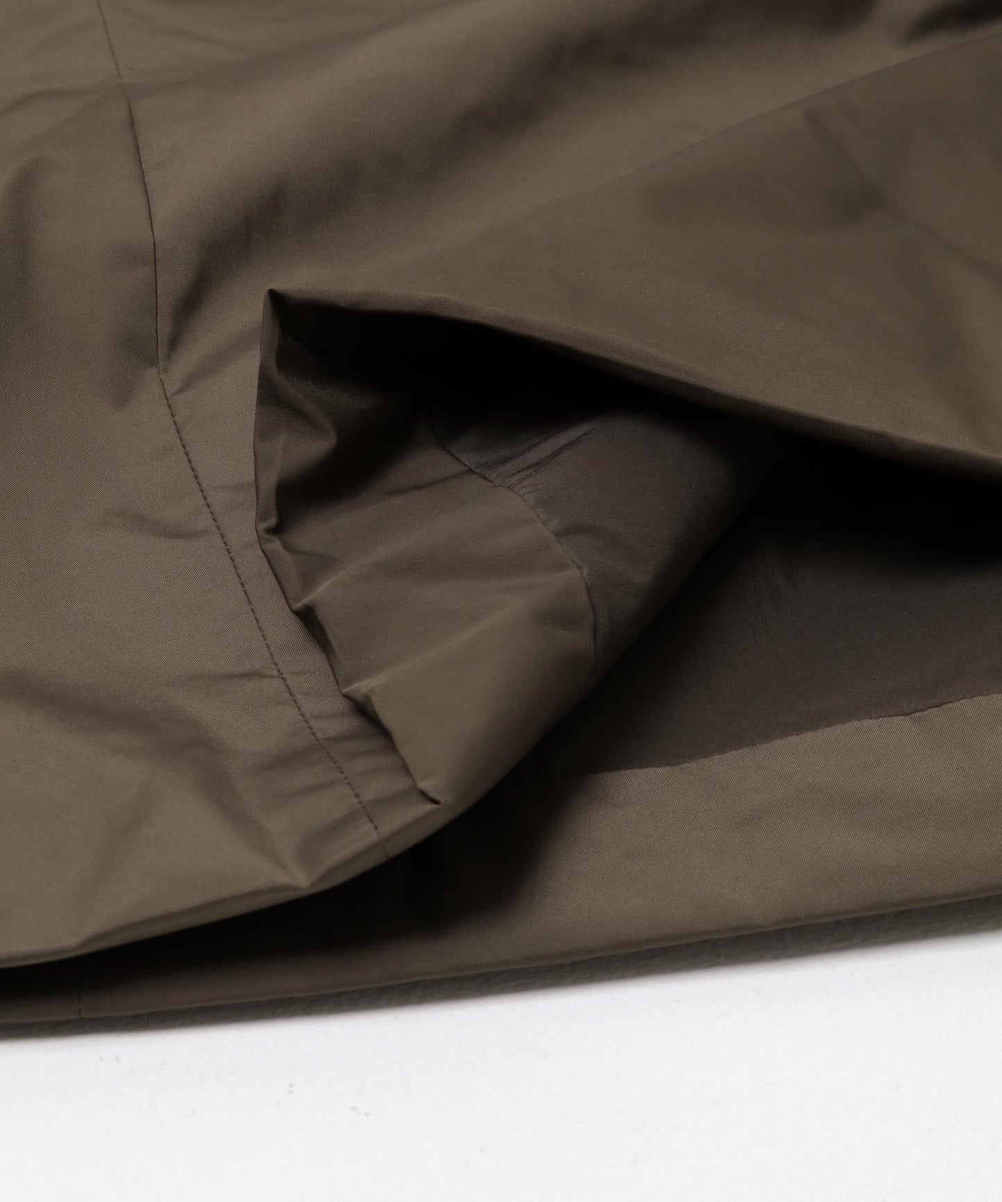 AMOMENTO 塔夫綢高領迷你連衣裙