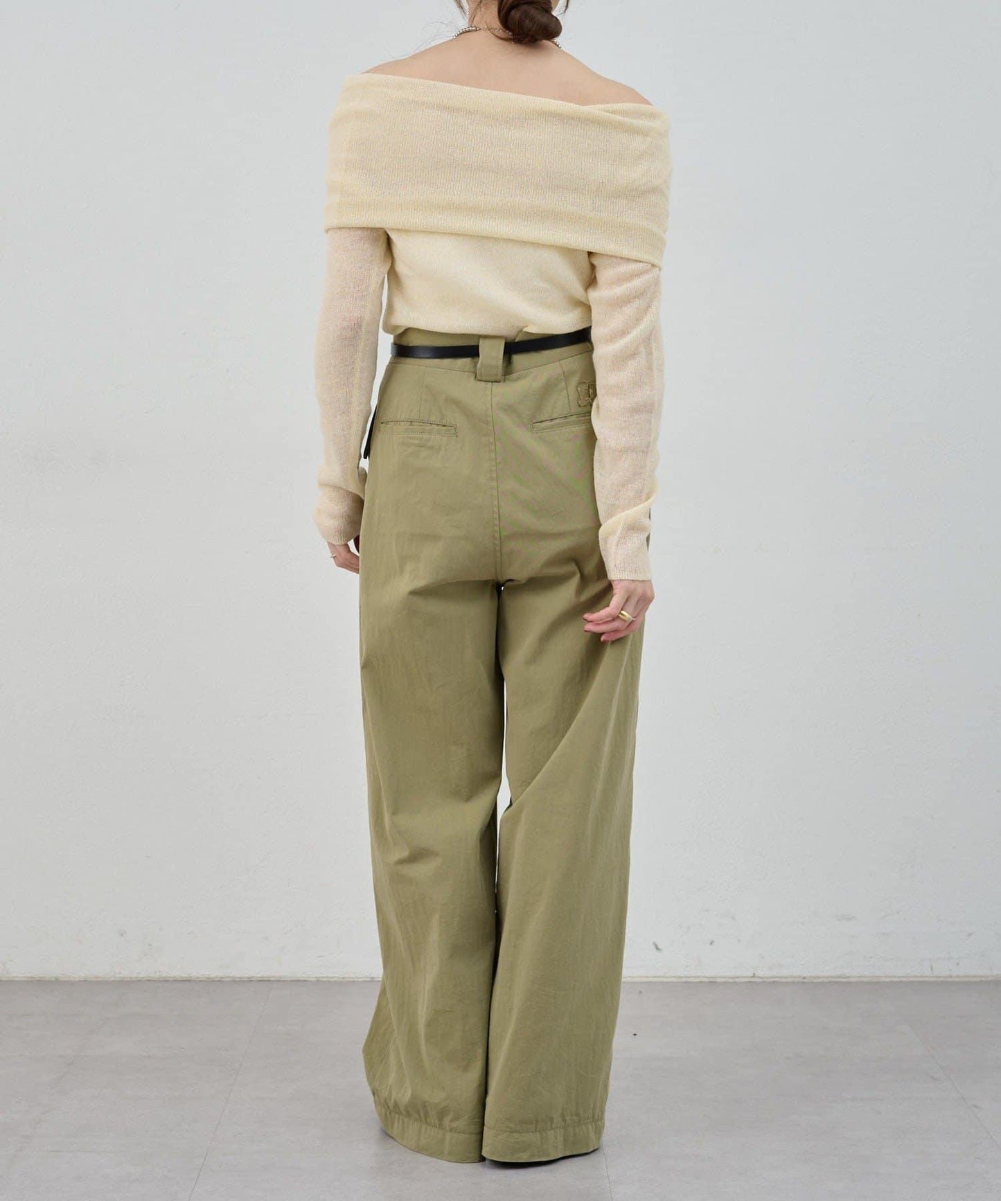 【SHENERY】透視一字肩針織衫