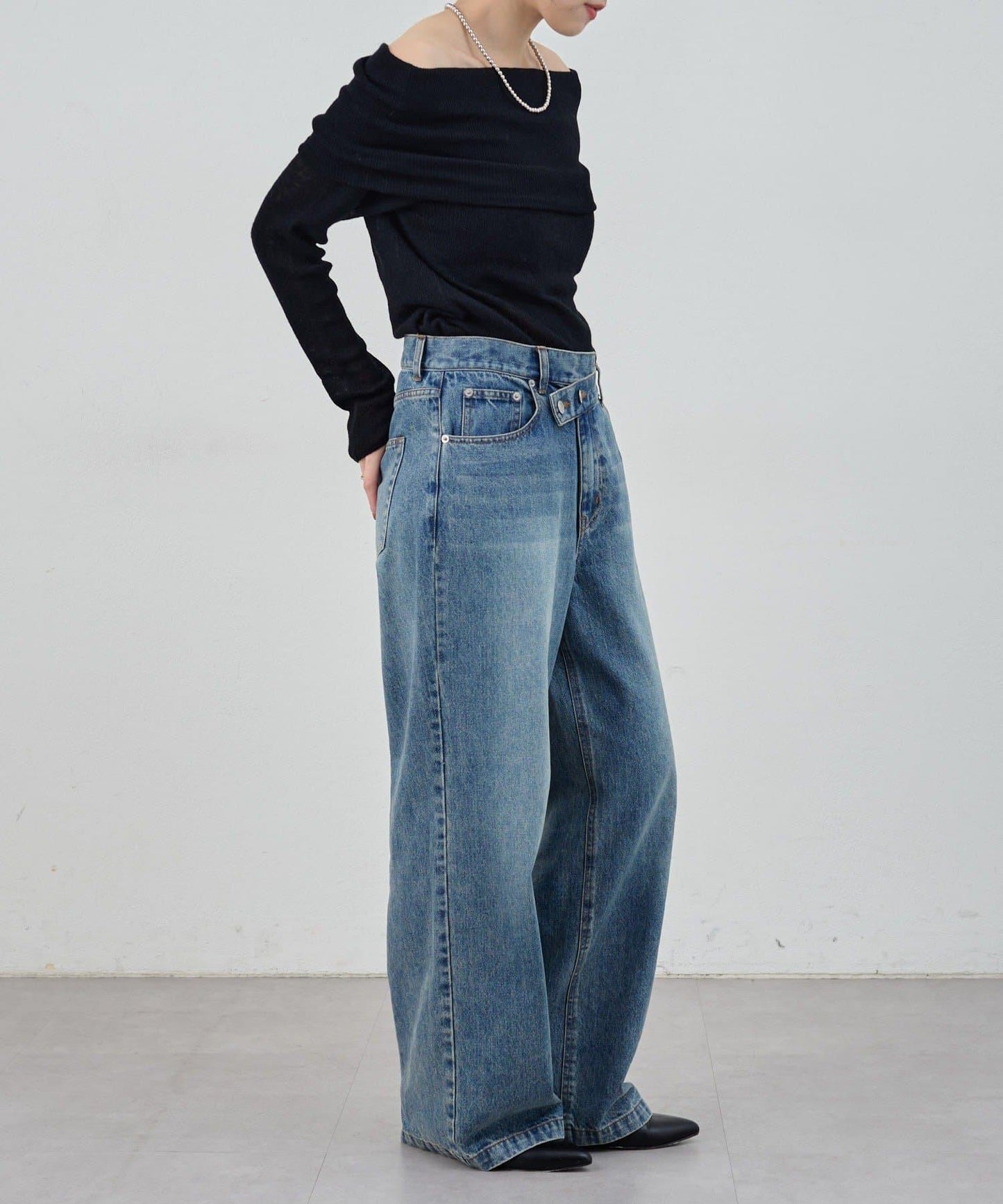 【SHENERY】透視一字肩針織衫