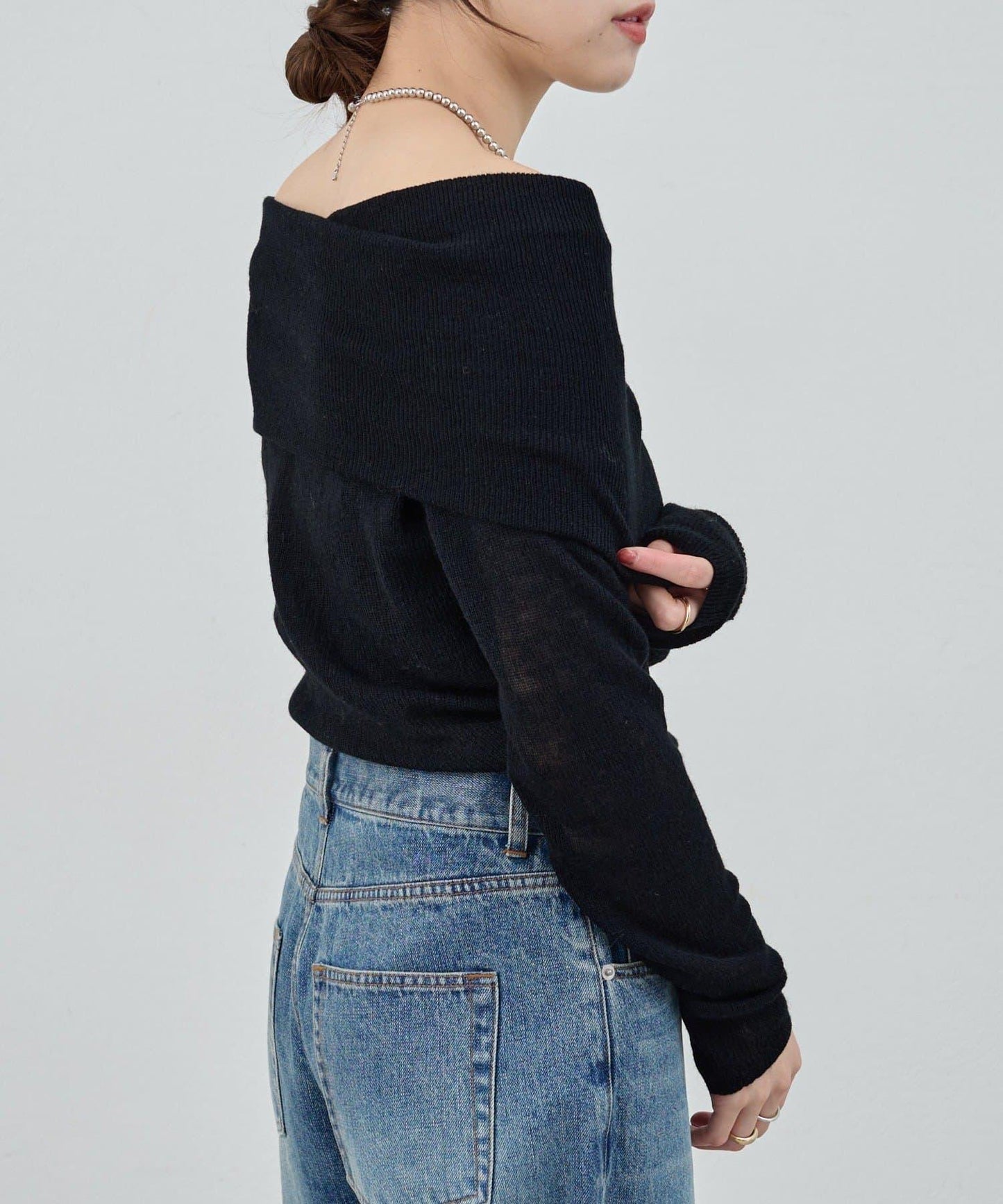 【SHENERY】透視一字肩針織衫