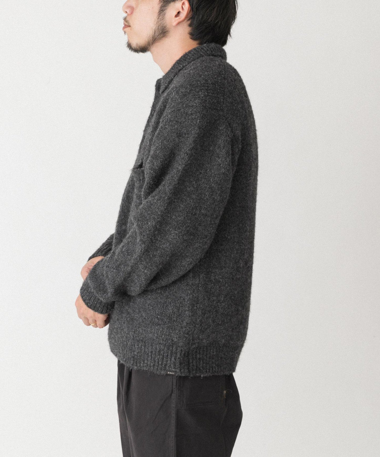 毛絨針織翻領套頭衫