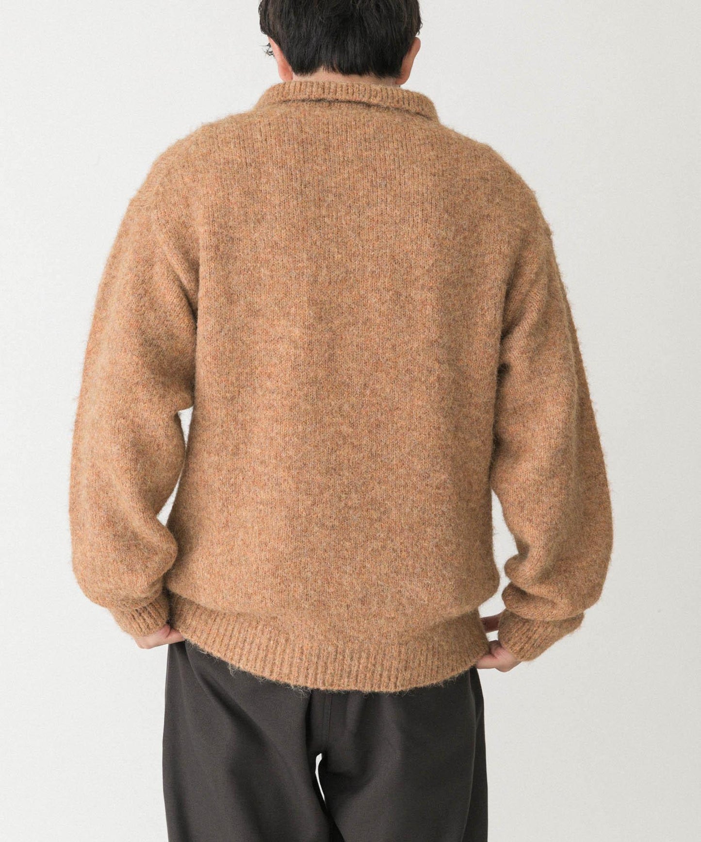 毛絨針織翻領套頭衫