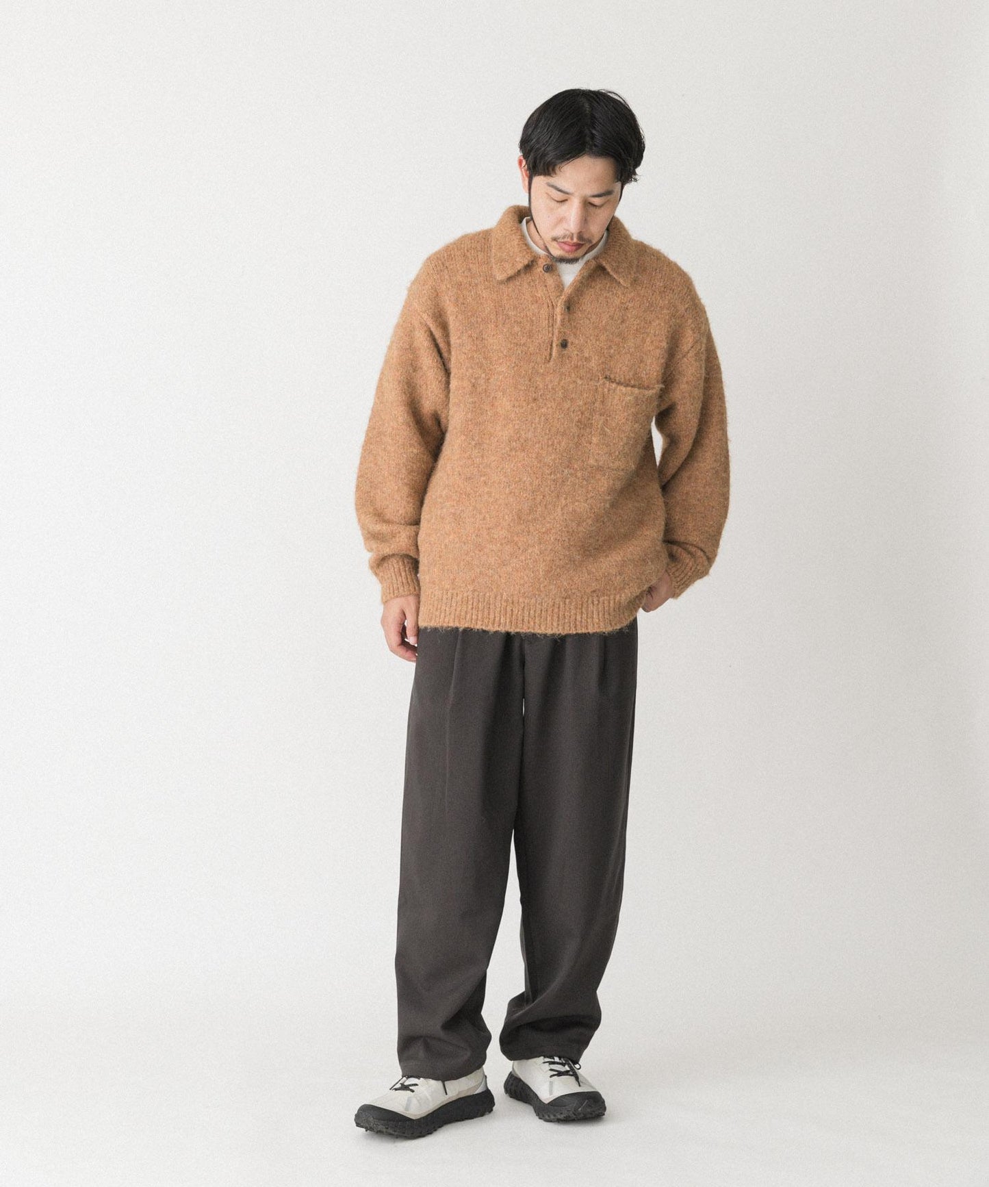 毛絨針織翻領套頭衫