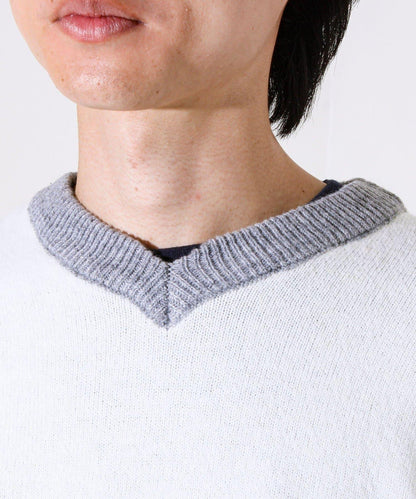 【配色羅紋點綴的優雅針織衫】GR刺繡 淺V領套頭針織衫