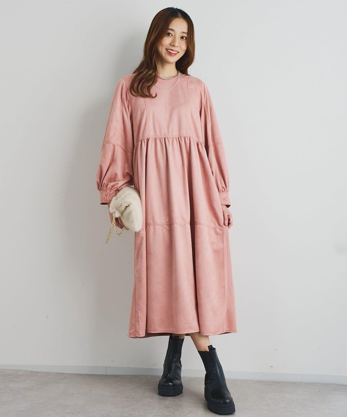 前後兩穿仿桃皮絨拼接連衣裙