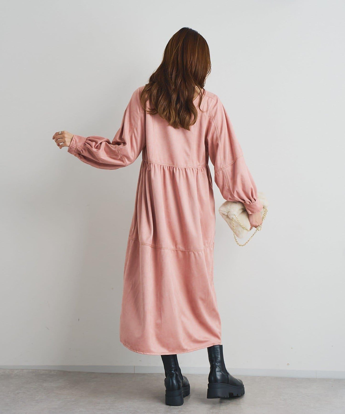 前後兩穿仿桃皮絨拼接連衣裙