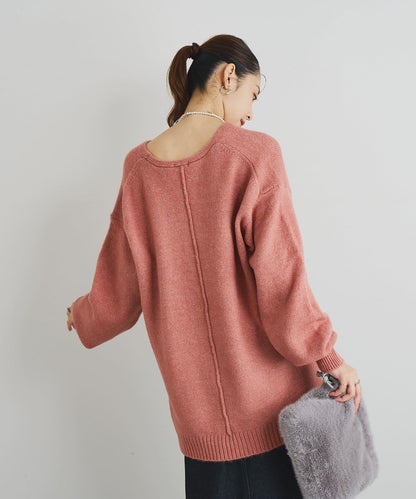 人氣單品・柔軟輕盈穿著感受 仿犛牛絨V領針織衫