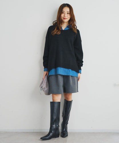 人氣單品・柔軟輕盈穿著感受 仿犛牛絨V領針織衫