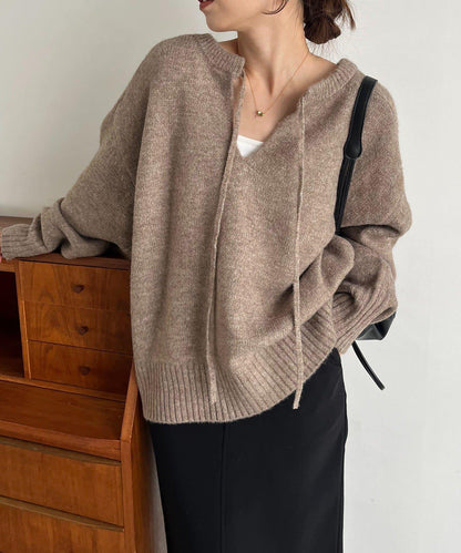 【前後兩穿】柔軟蓬鬆兩穿V領針織衫