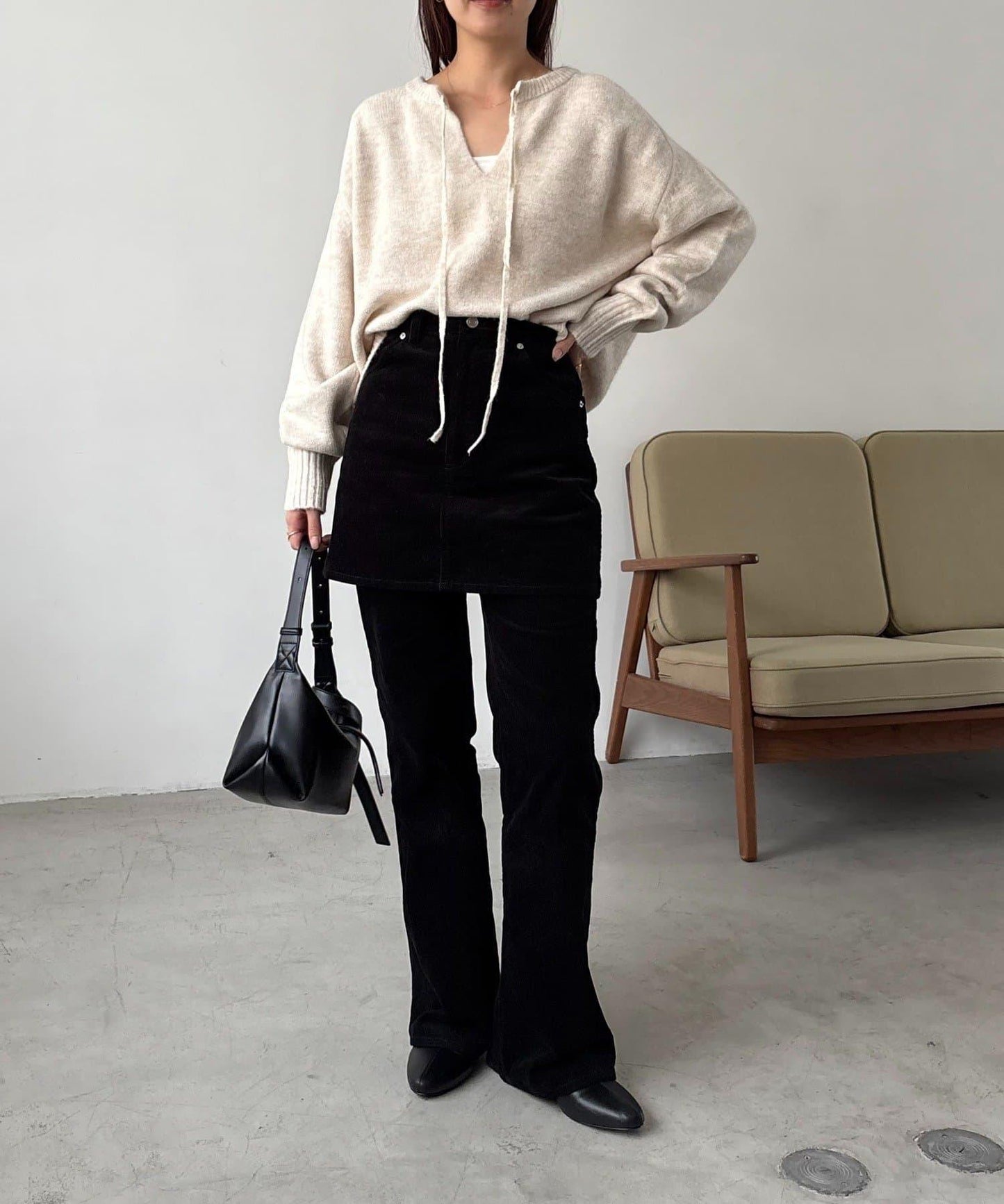 【前後兩穿】柔軟蓬鬆兩穿V領針織衫