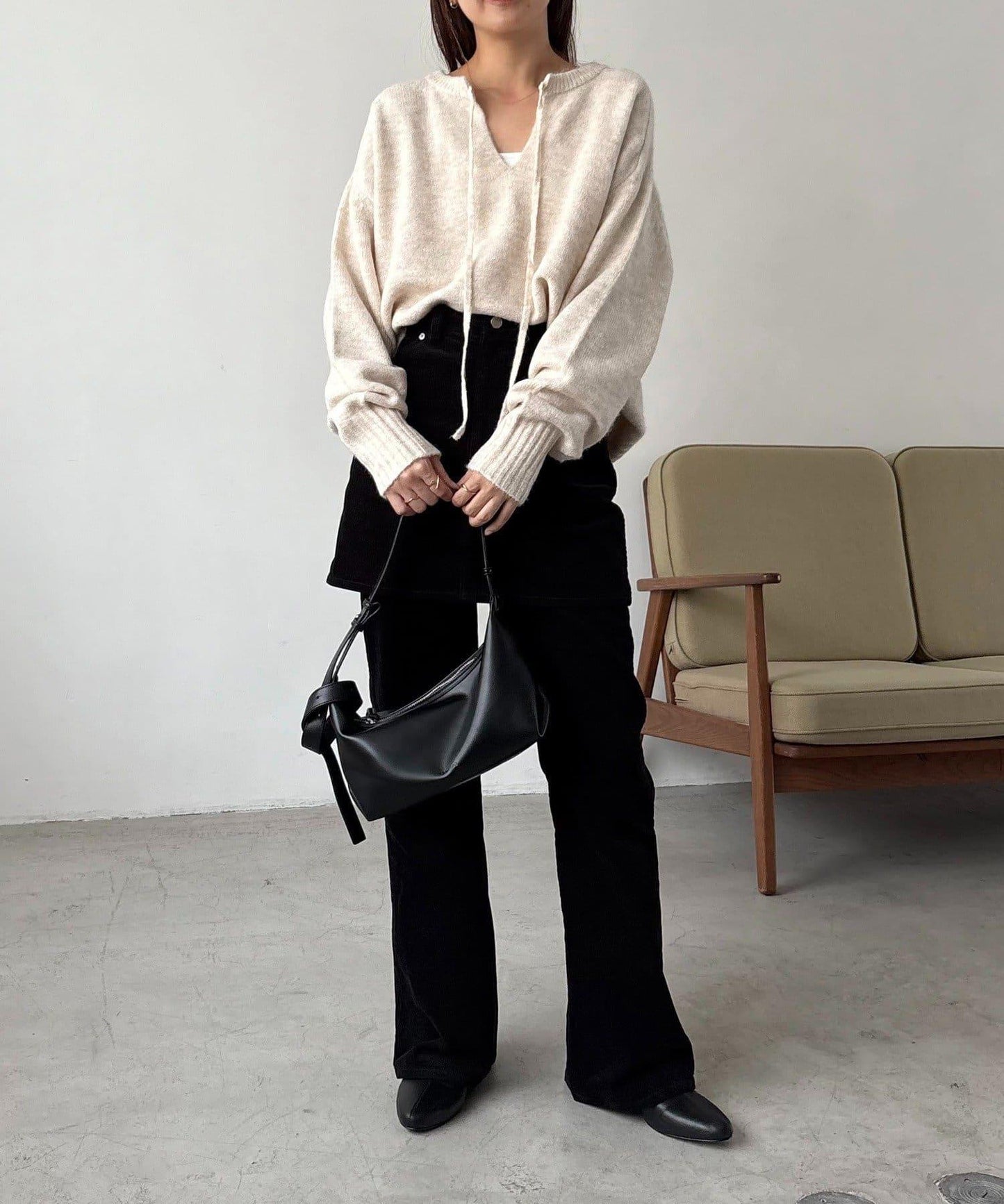 【前後兩穿】柔軟蓬鬆兩穿V領針織衫