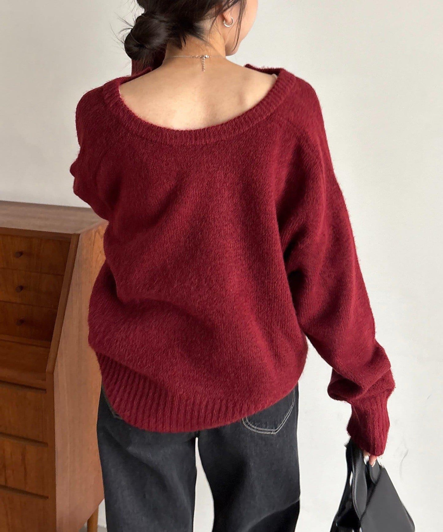 【前後兩穿】柔軟蓬鬆兩穿V領針織衫