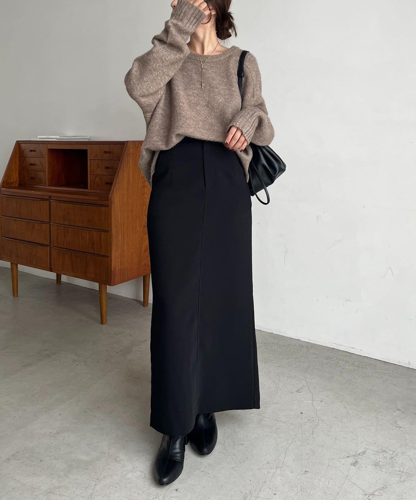 【前後兩穿】柔軟蓬鬆兩穿V領針織衫