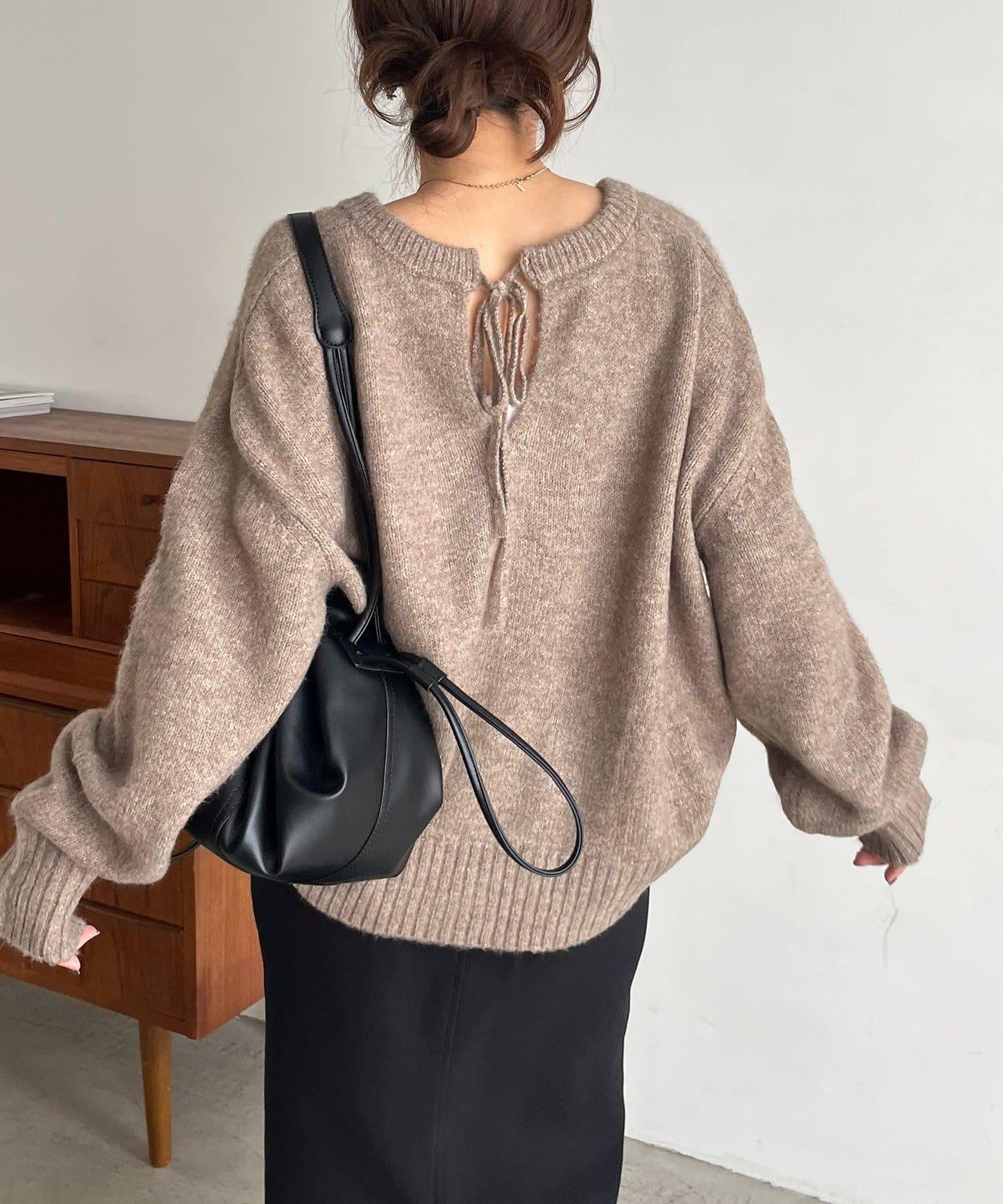 【前後兩穿】柔軟蓬鬆兩穿V領針織衫