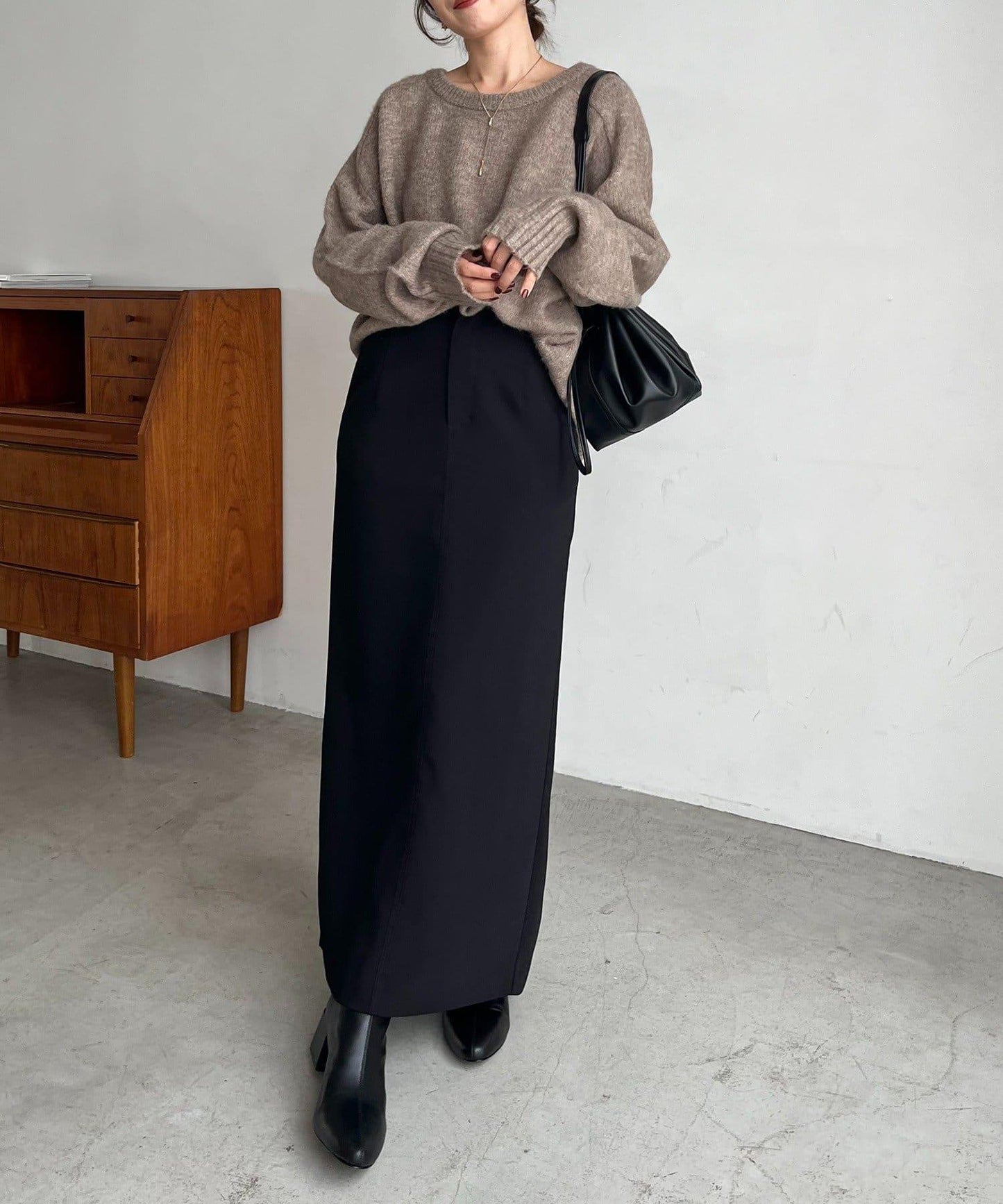 【前後兩穿】柔軟蓬鬆兩穿V領針織衫