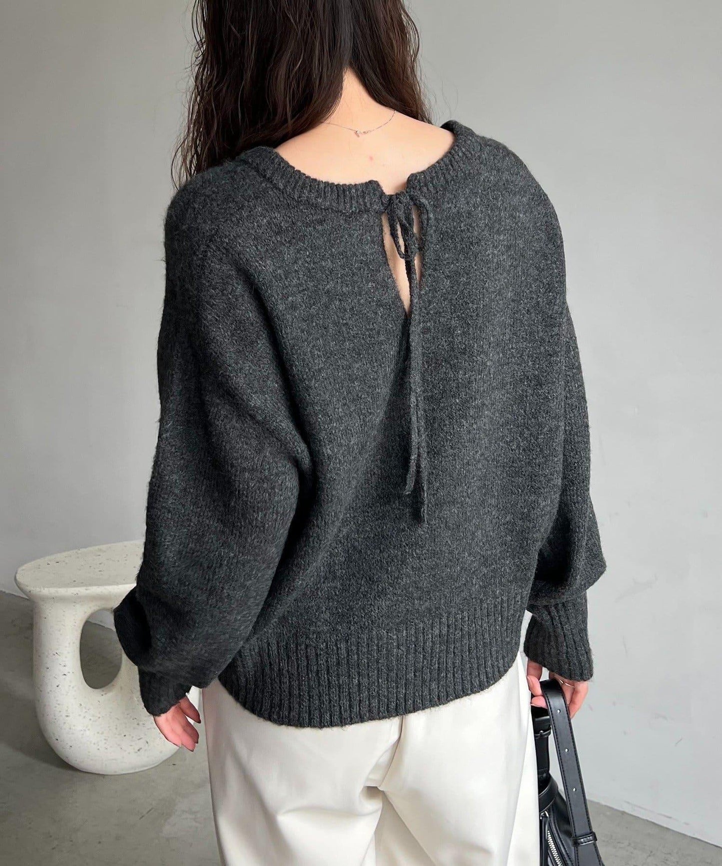 【前後兩穿】柔軟蓬鬆兩穿V領針織衫