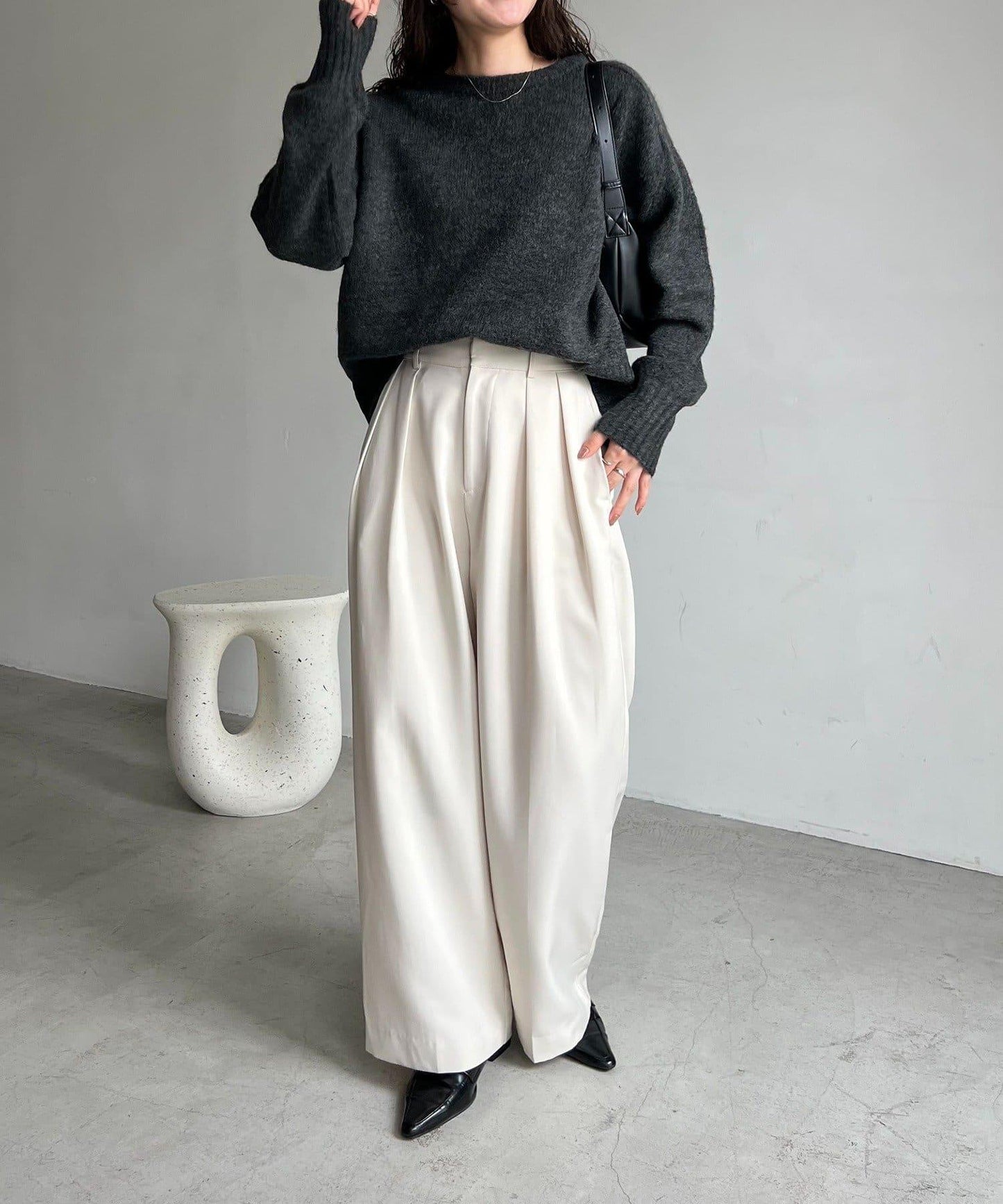 【前後兩穿】柔軟蓬鬆兩穿V領針織衫