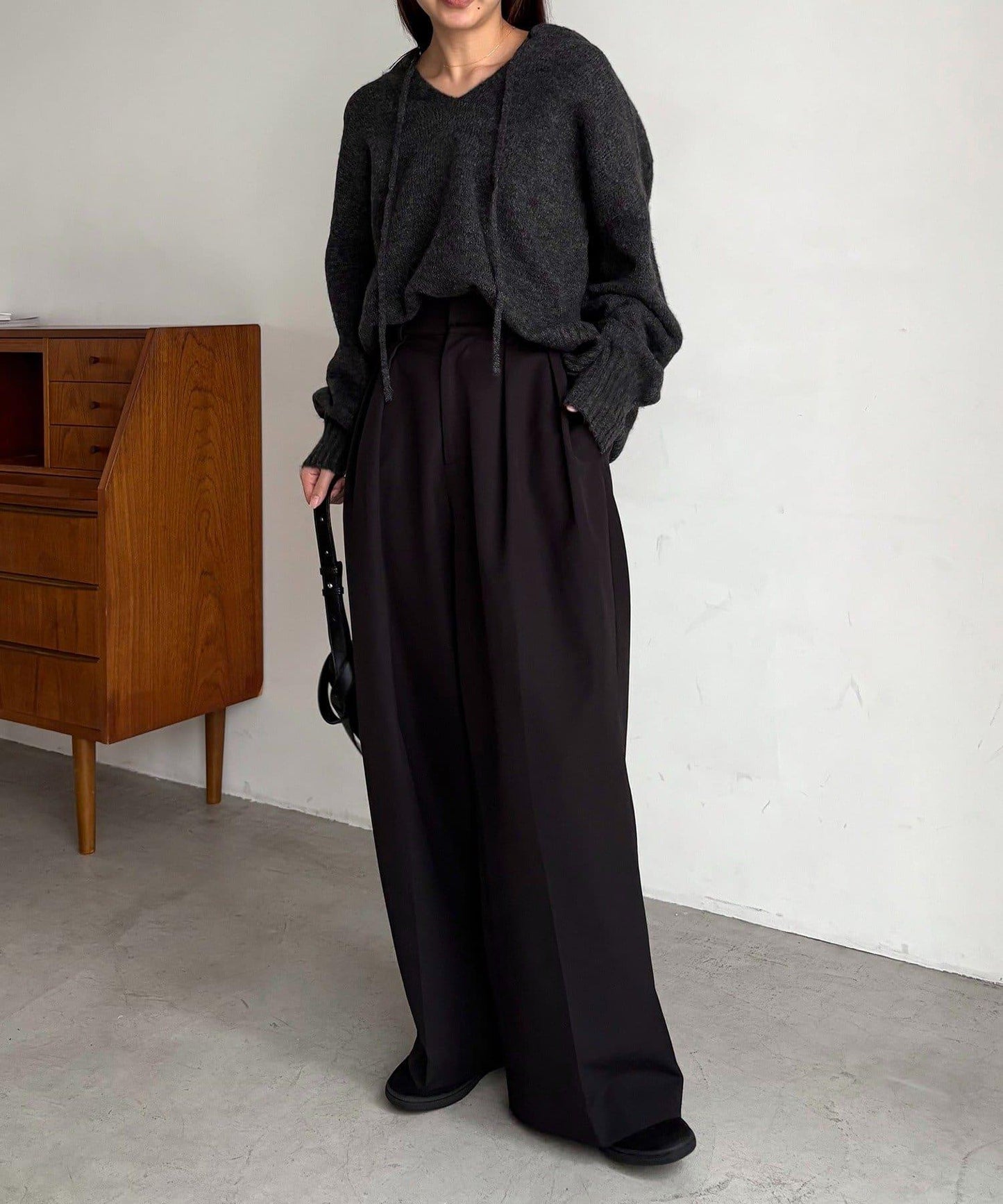 【前後兩穿】柔軟蓬鬆兩穿V領針織衫