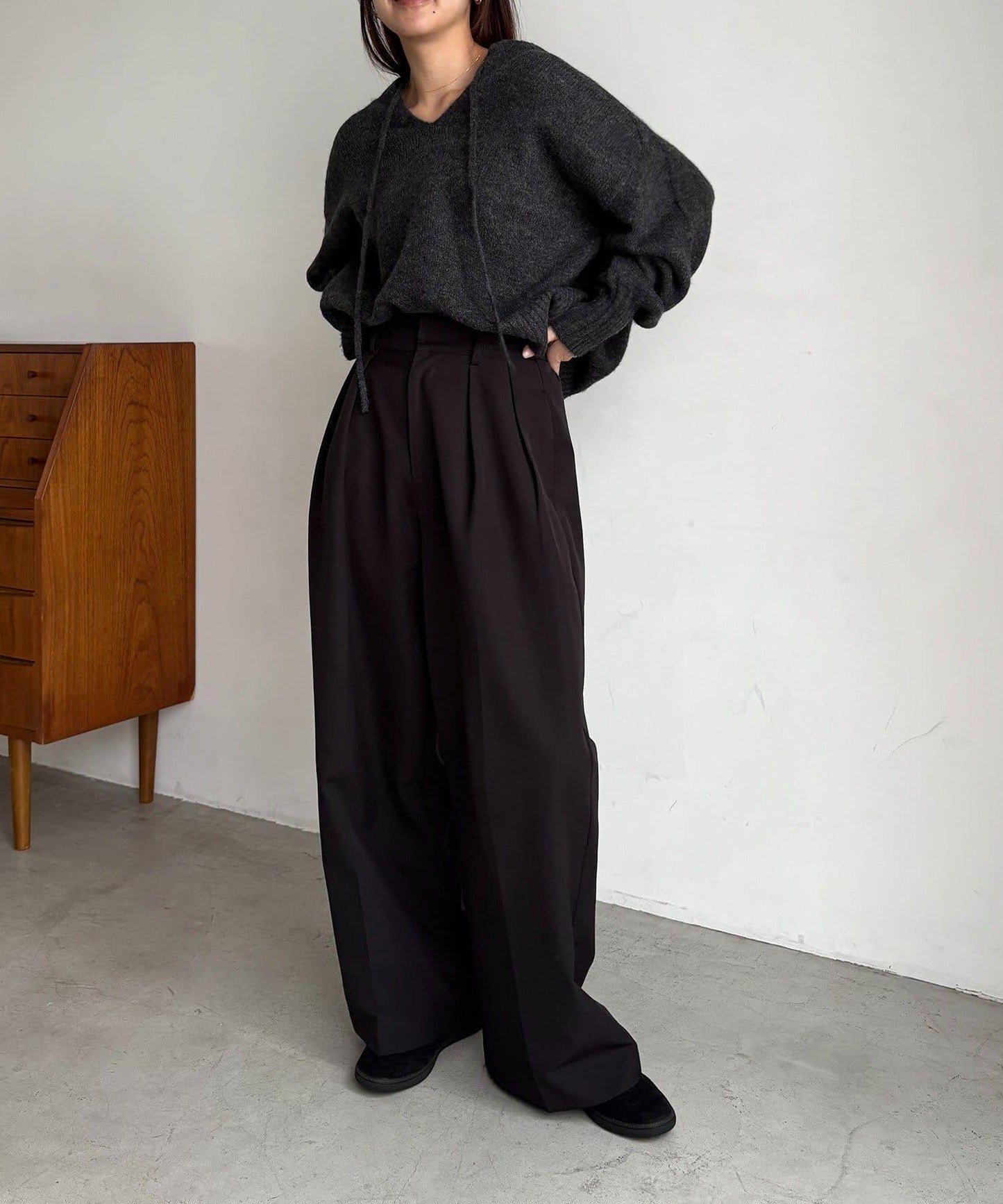 【前後兩穿】柔軟蓬鬆兩穿V領針織衫