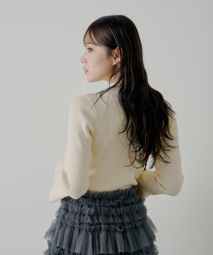 【SALON by Chico】喇叭袖不規則羅紋紐釦針織衫