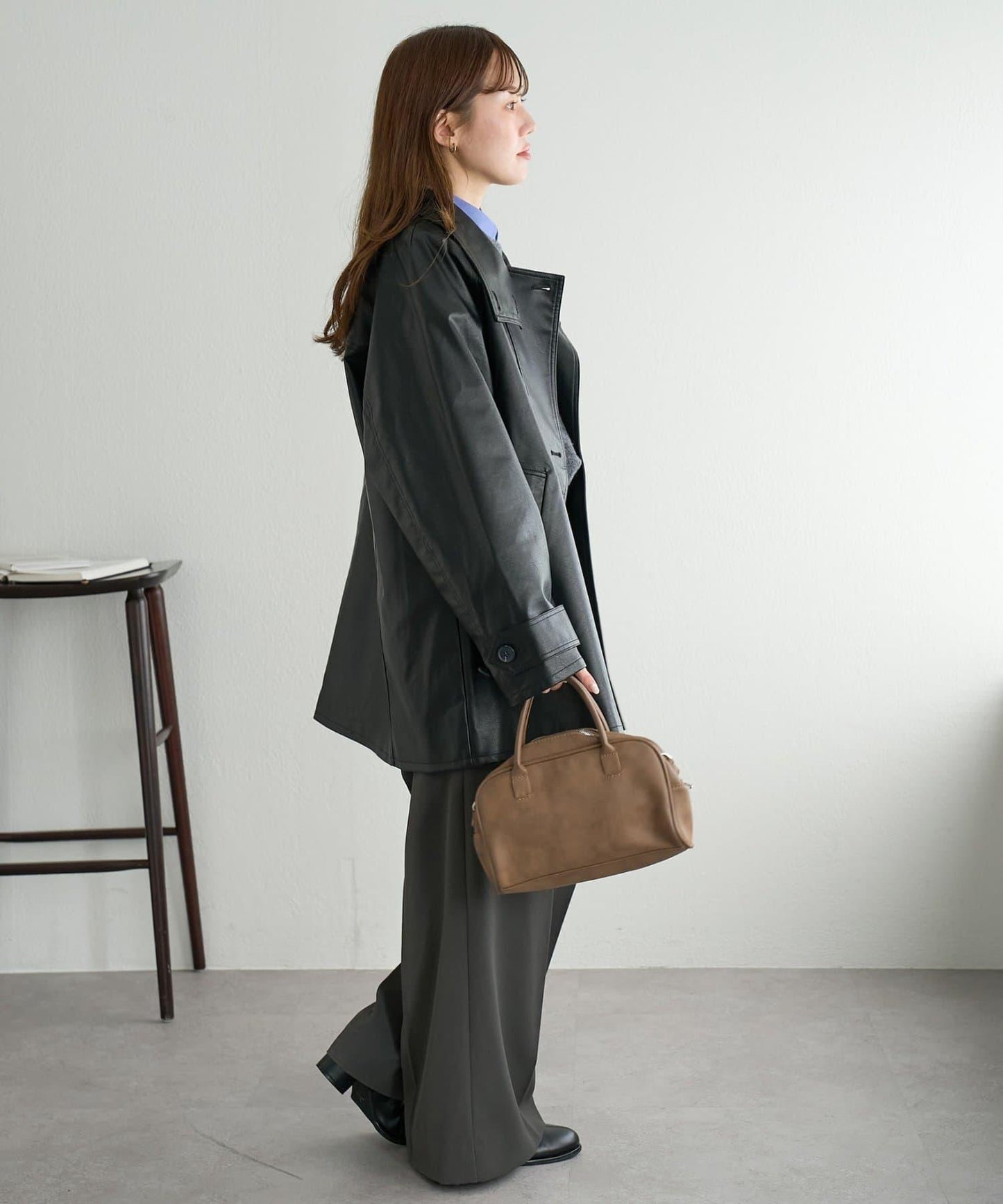 【Discoat】仿皮立領大衣