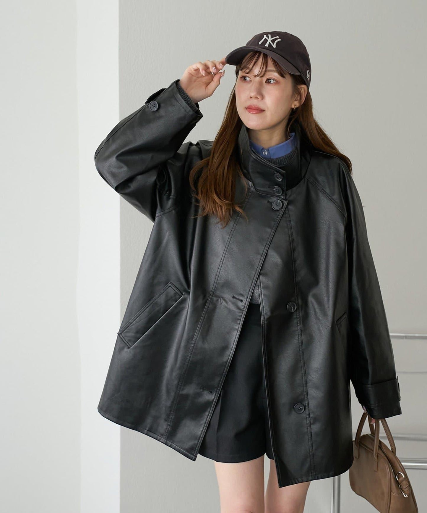 【Discoat】仿皮立領大衣