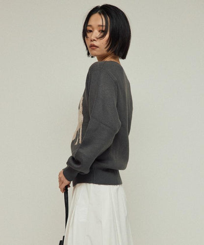 仿衛衣風動物提花針織衫