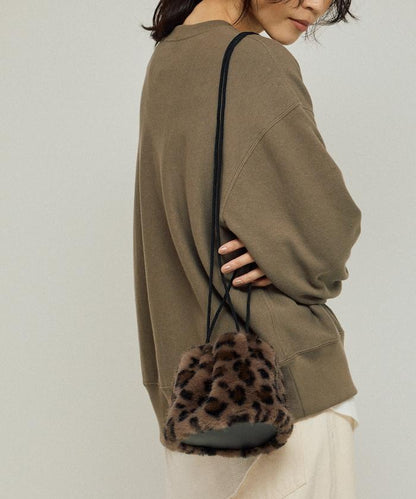 仿皮草迷你束口包