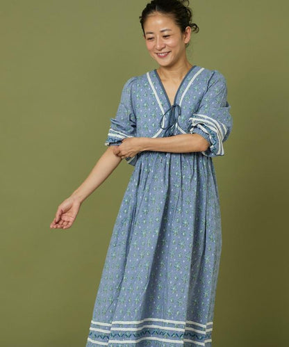 胸部絎縫 蝴蝶結 胸部鏤空 連衣裙