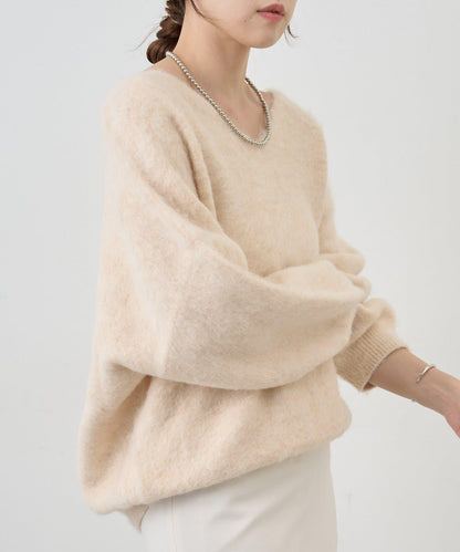 毛絨V領套頭衫