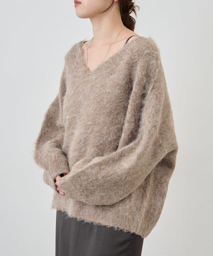 毛絨V領套頭衫