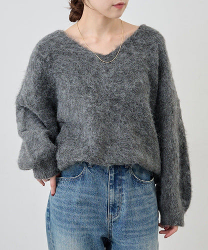 毛絨V領套頭衫