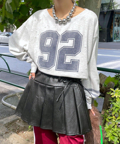 抽繩下襬數字印花短款衛衣