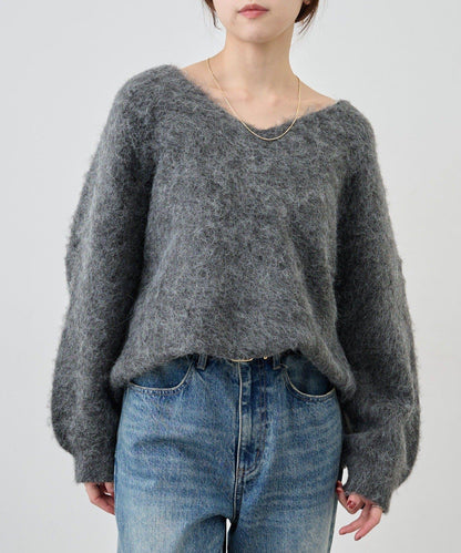 毛絨V領套頭衫