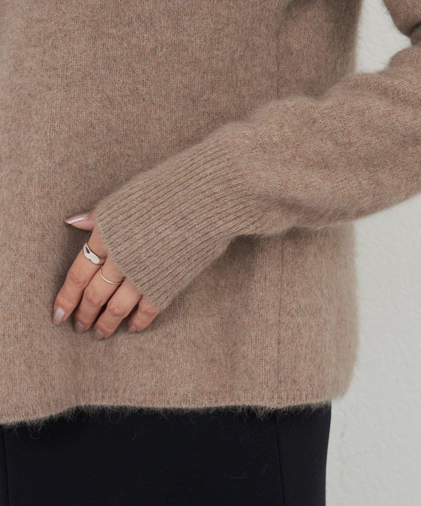 貉毛荷葉邊開衫