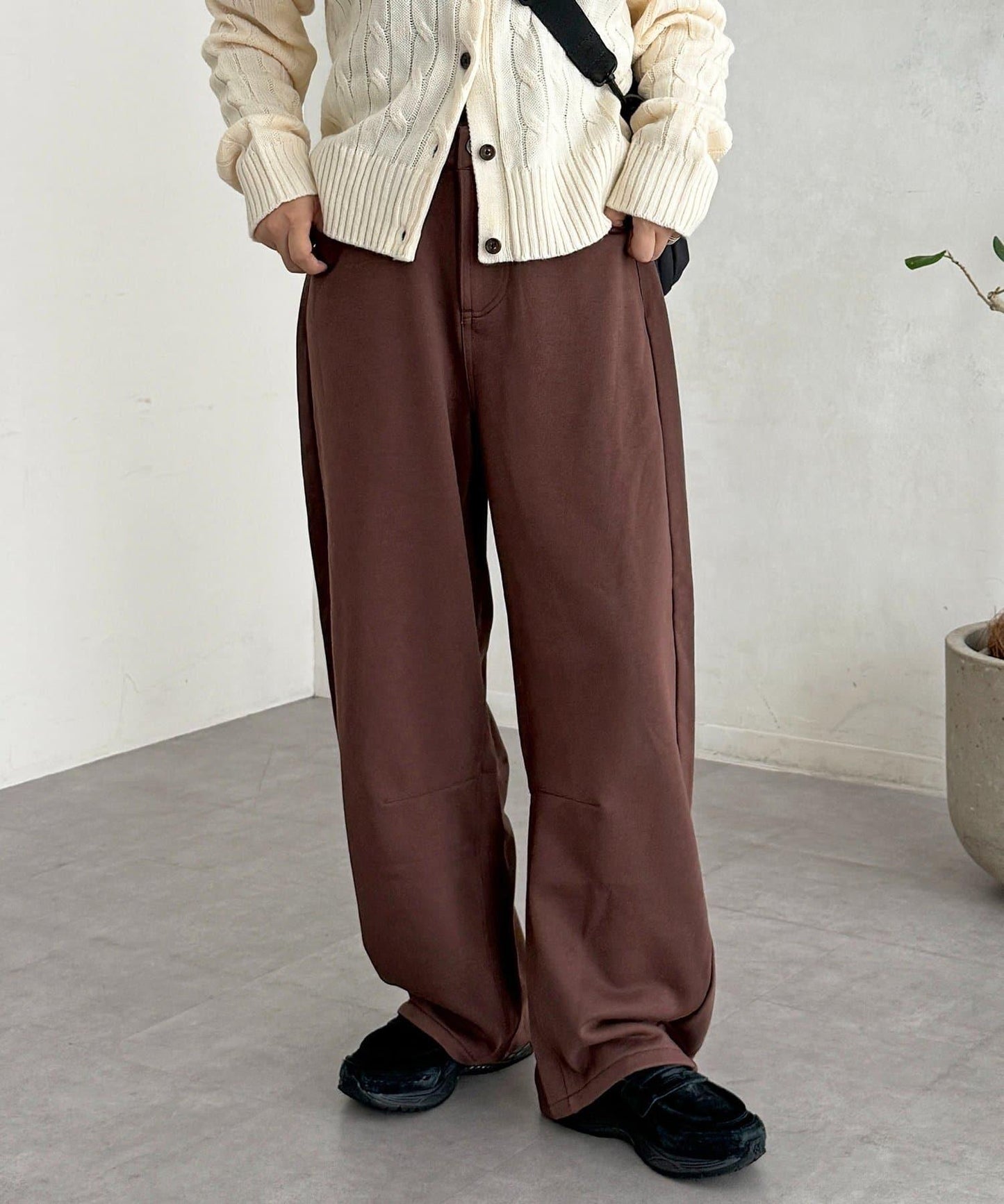 加絨彎曲運動褲