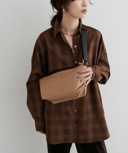 基礎款尼龍單肩包