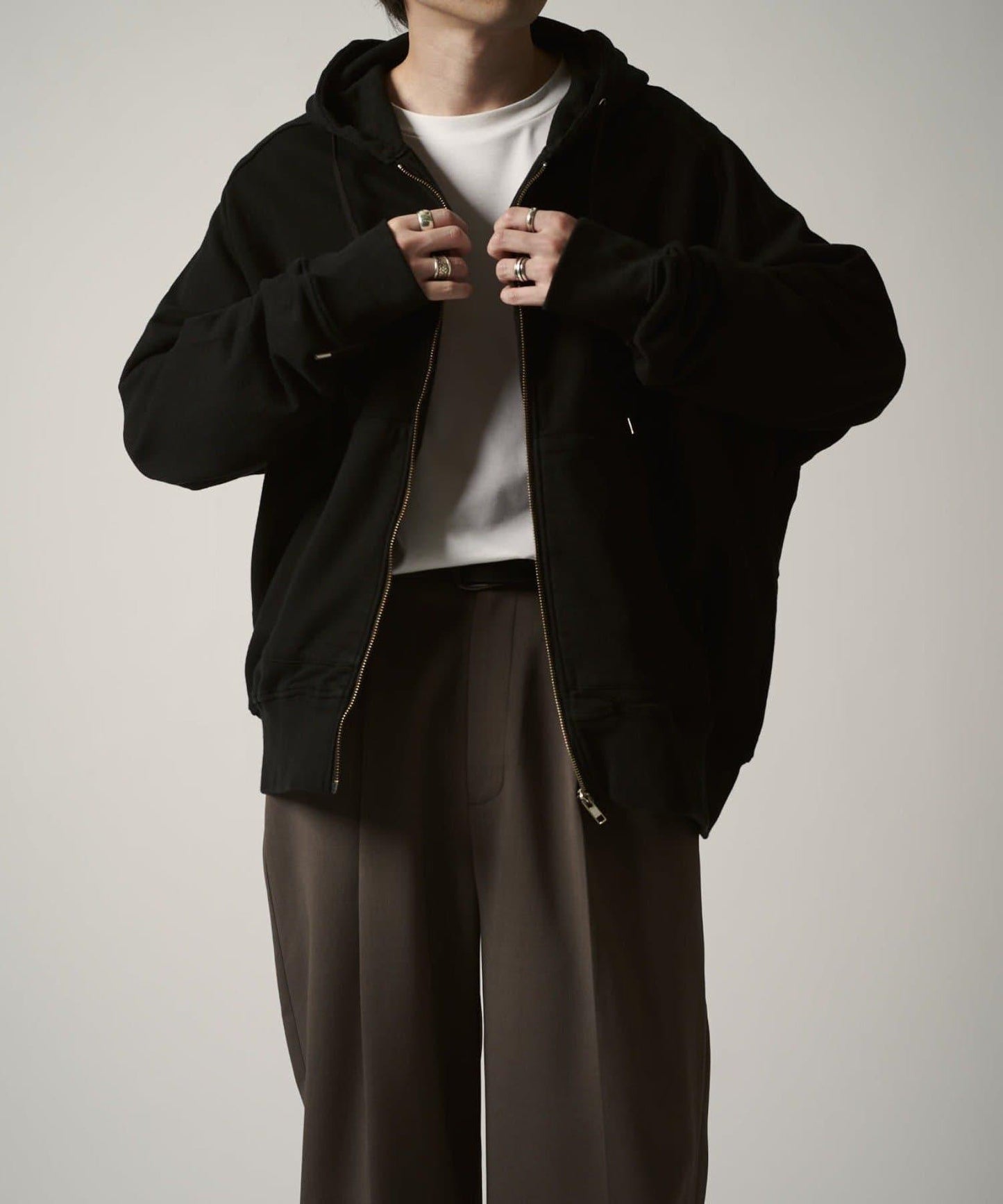 CHEMISE ZIP連帽衛衣