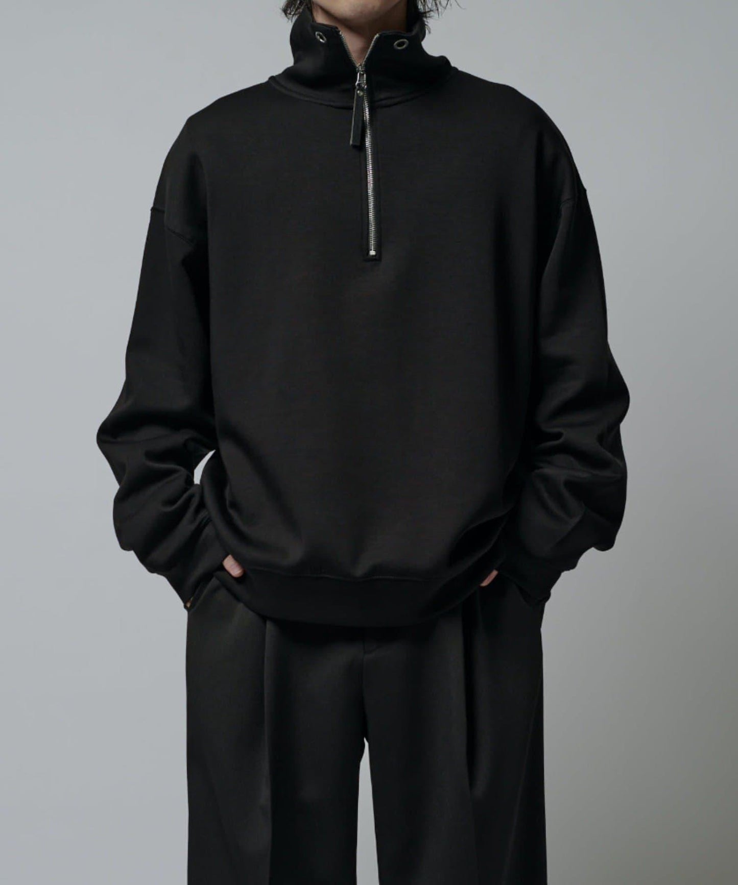 絲滑面料半拉鍊上衣