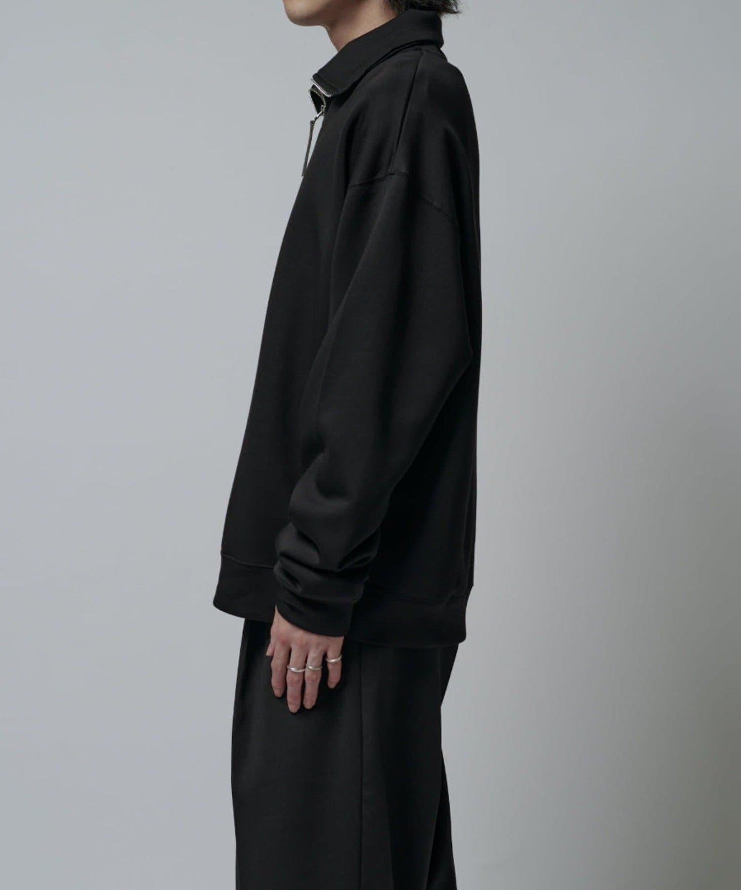 絲滑面料半拉鍊上衣