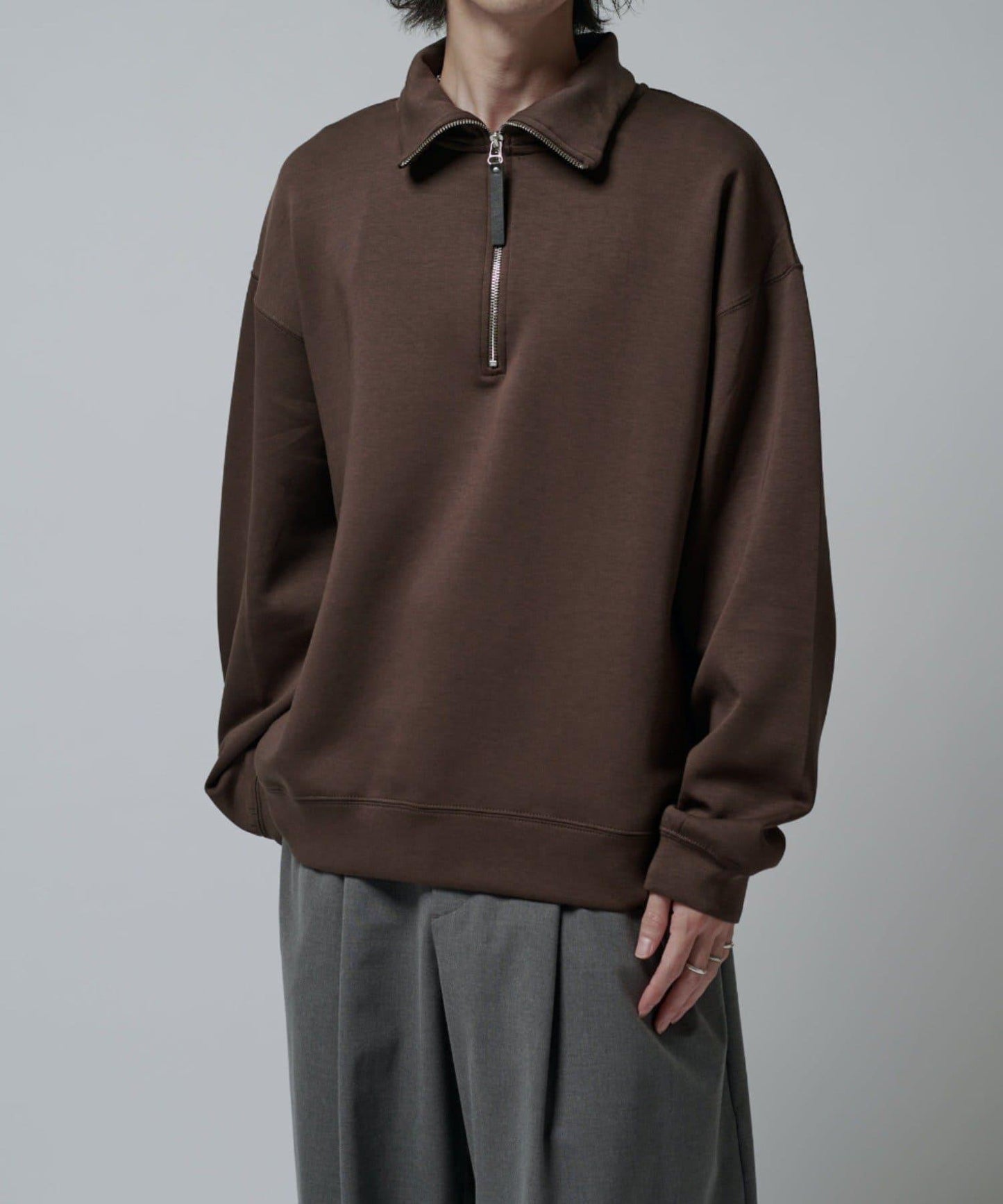 絲滑面料半拉鍊上衣