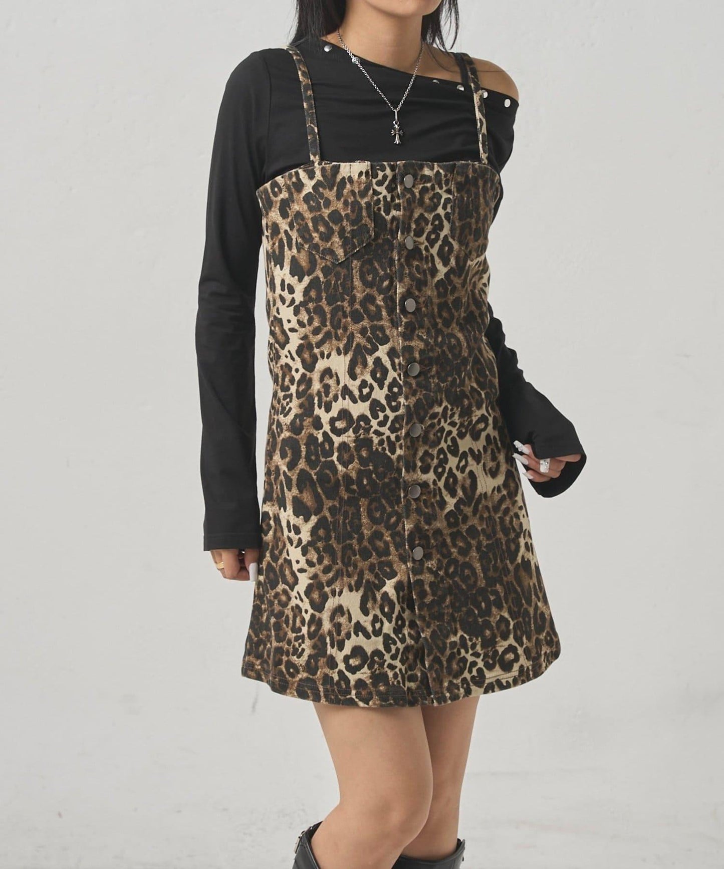 【WHO'S WHO gallery】吊帶背心連衣裙