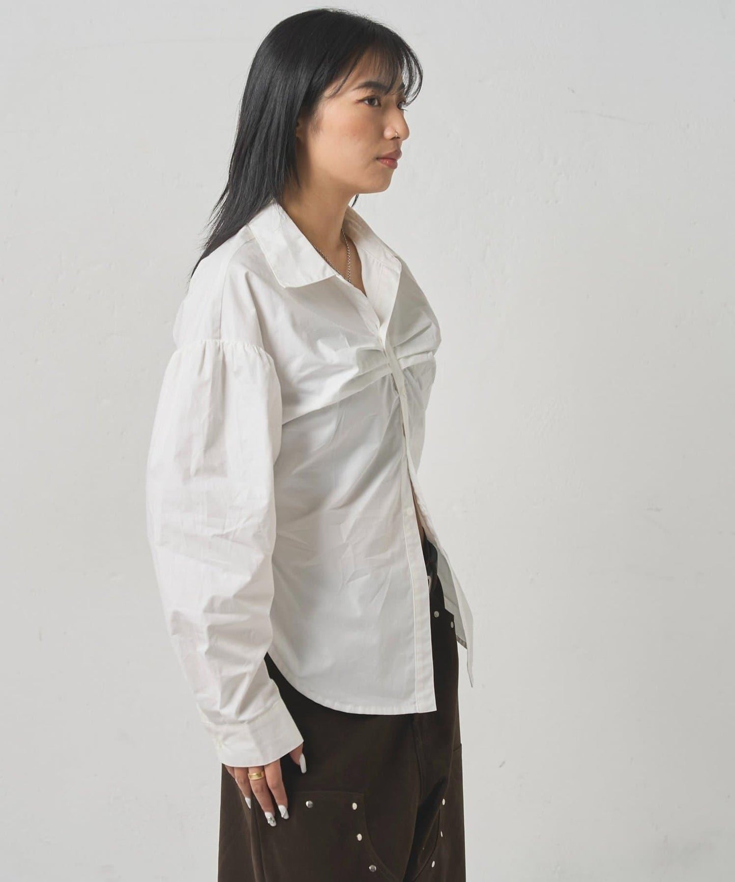 【WHO'S WHO gallery】泡泡袖褶皺襯衫